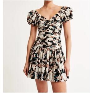Abercrombie & Fitch Drama Puff Sleeve Ruched Mini Dress Floral Lined Girly Small